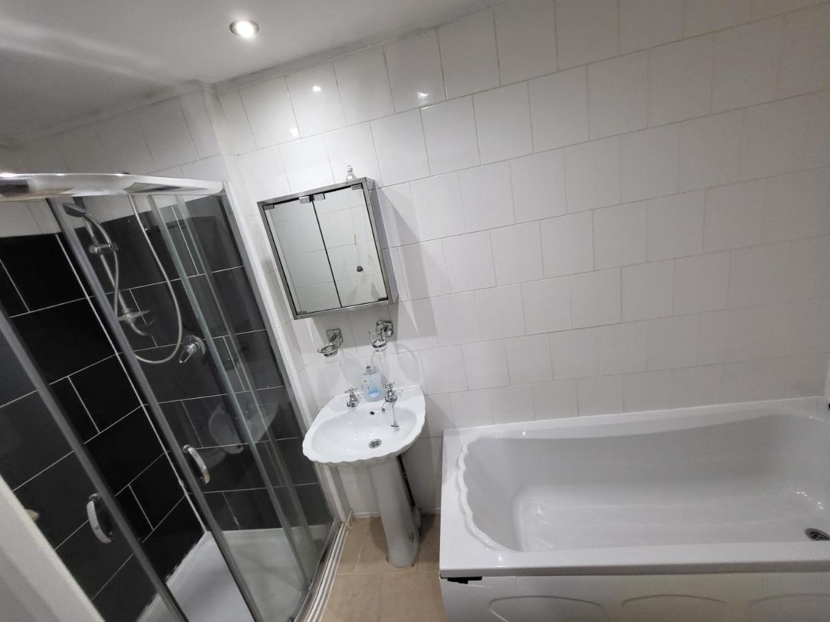 Mcf Short Stay Accommodation - Handsworth Birmingham Esterno foto